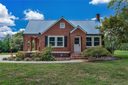 850 Crestmont Drive sold home in Concord, SC