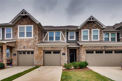 814 Ayrshire Avenue sold townhome in Ayrshire, Fort Mill, SC