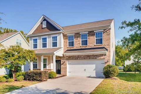 Previously sold for $286,500