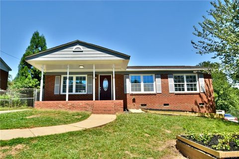 3006 Salem Drive