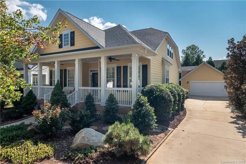 15733 Trenton Place sold home in Greens At Birkdale Village, Huntersville, NC