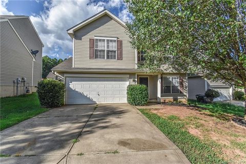 5207 Holbert Circle