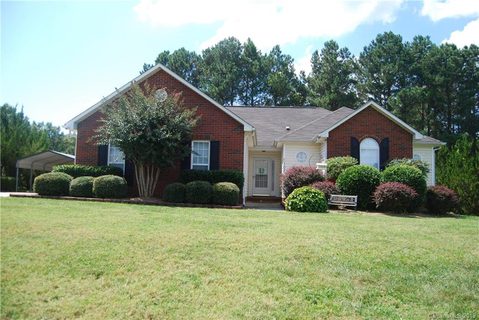 107 Big Dipper Court sold home in Edgewood Farms, Wingate, NC
