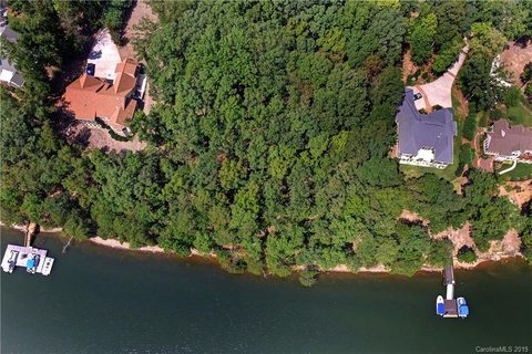 112 Harbor Drive 29
