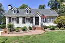 2804 Chelsea Drive sold home in Charlotte, SC