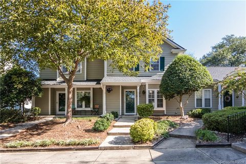 2725 New Hamlin Way