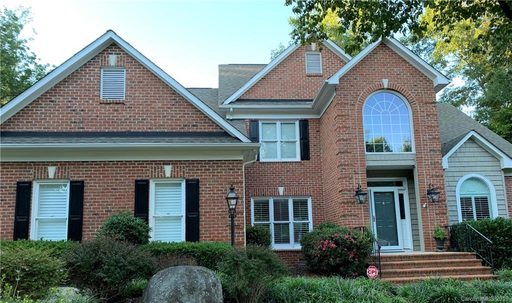 2332 Maria Lynn Court