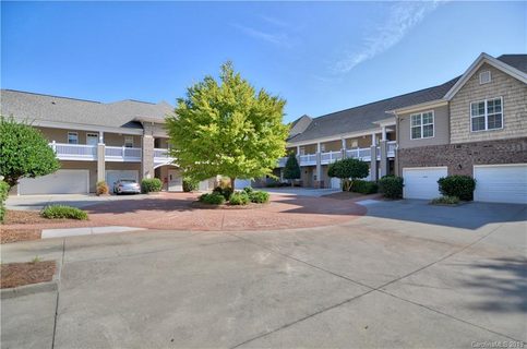 8951 Rosalyn Glen Road sold home in Edinburgh, Cornelius, NC