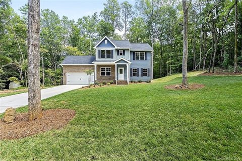 7302 Alamance Drive sold home in Lakeland Hills, Charlotte, NC