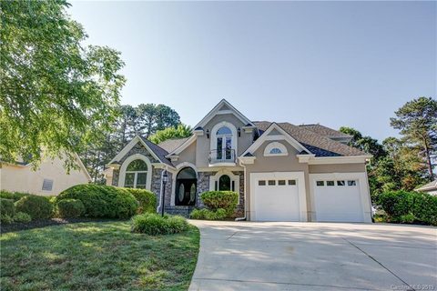 8000 St Andrews Lane