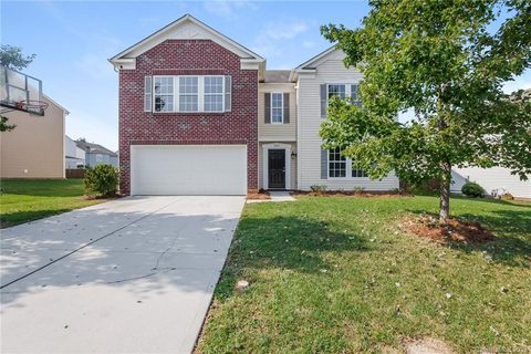 2613 Spring Breeze Way