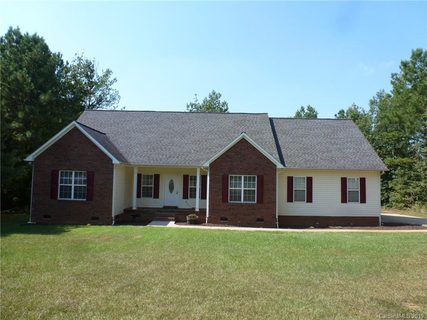 1055 Cedar Hills Lane sold home in Cedar Glen Estates, Lancaster, SC