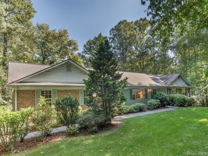 104 Saddlebred Court sold home in Hunters Glen, Hendersonville, NC