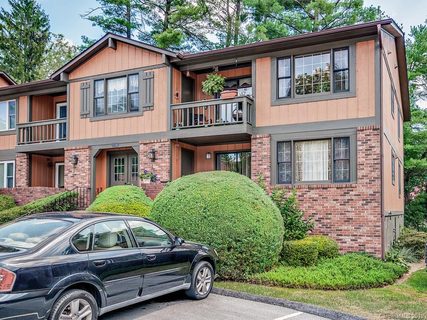1740 Haywood Manor Road D