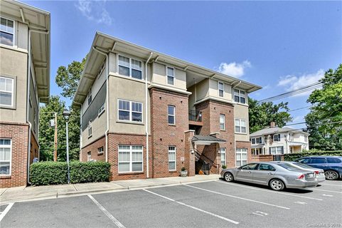 Previously sold for $256,000