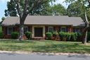 6301 Cherrycrest Lane sold home in Charlotte, SC