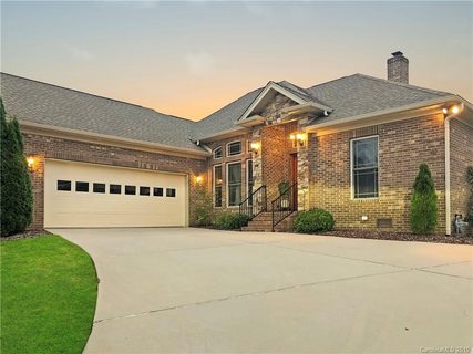 107 Buck Landing Court