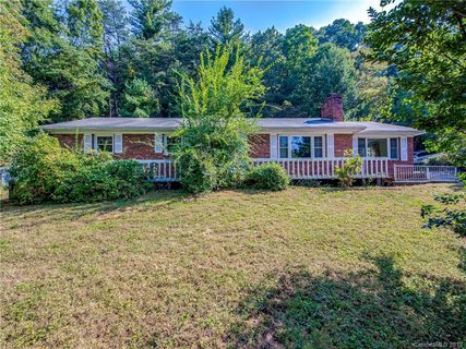 64 Mountainbrook Road