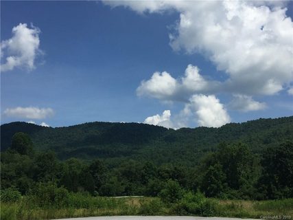 106 Walnut Valley Lane 7 sold lot in Red Maple Farms, Hendersonville, NC