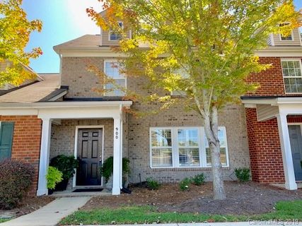 900 Tj Drive