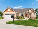 323 Williams Meadow Loop sold home in Hendersonville, SC