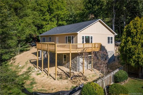 118 Rolling Lane