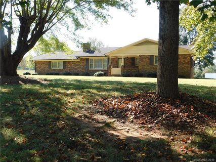 4196 King Wilkinson Road sold home in Jonathans Walk, Lincolnton, NC