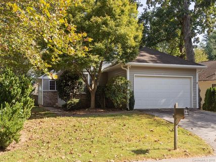 95 Wildwood Forest Lane sold home in The Glens at Aberdeen, Mills River, NC