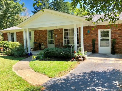 205 Weston Road