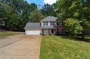7195 Hunters Bluff Drive sold home in Denver, SC