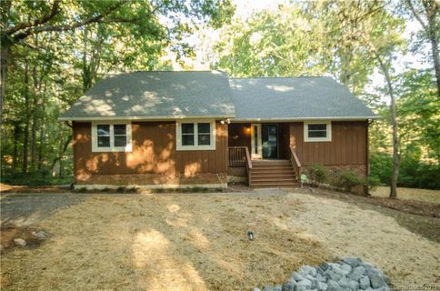 948 Kingswood Drive