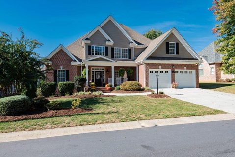 Previously sold for $370,000