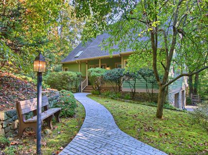 119 Continental Drive