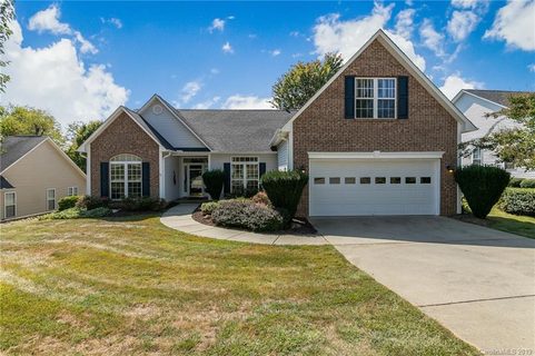 207 E Farm Creek Drive