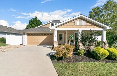 62 Sunview Circle sold home in Baldwin Cove, Arden, NC