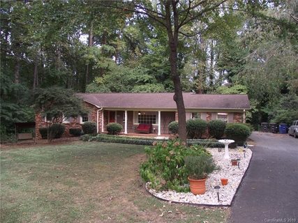 453 Heathcote Drive