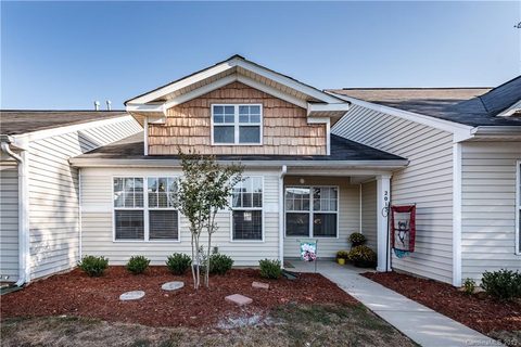 2015 Shady Pond Drive 179 sold townhome in Harpers Mill, Lake Wylie, SC