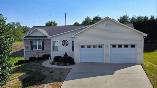 108 Whitehall Lane sold home in Meadow Creek, Hudson, NC