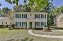 8927 Rittenhouse Circle sold home in Charlotte, SC