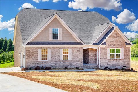 4232 Cheshire Glen Drive