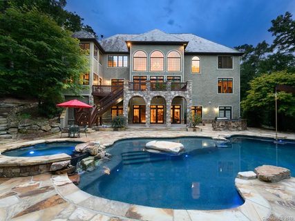 Previously sold for $1,699,000