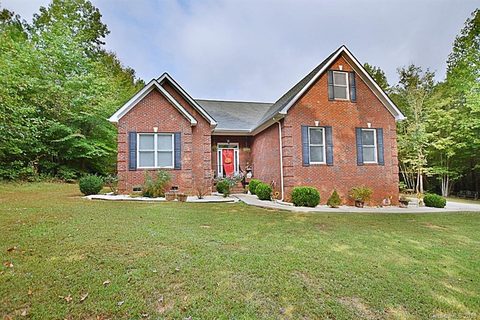 1165 Cedar Hills Lane sold home in Cedar Glen Estates, Lancaster, SC