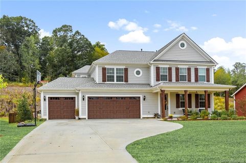 131 Country Lake Drive sold home in Creekstone, Mooresville, NC