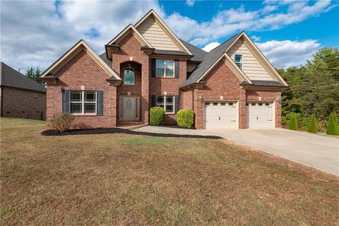 4742 Morning Glow Lane