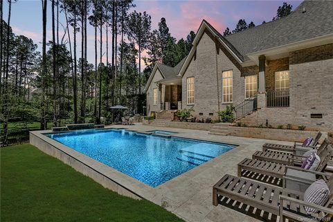 Previously sold for $1,184,400