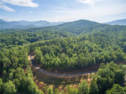 161 Riverbend Forest Drive 9