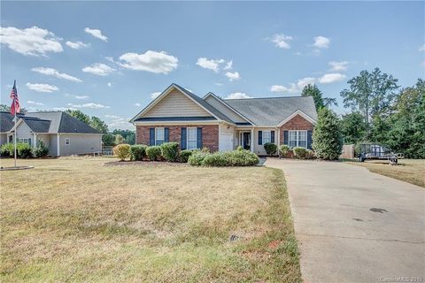 5308 Oaktree Drive sold home in Wild Wing, Gastonia, NC