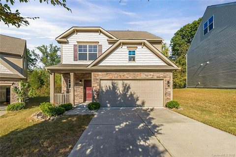 2609 Hunters Moon Lane sold home in St Clair, Matthews, NC