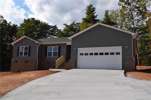 3386 Lake Drive