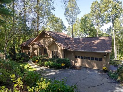 529 Kingcrest Drive